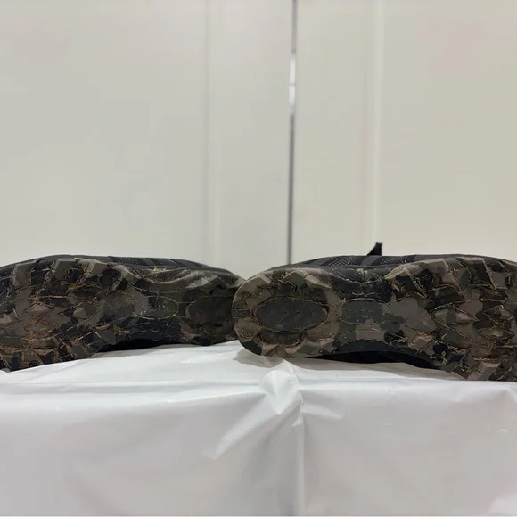 Riddell Grid iron cleats - Picture 2 of 6